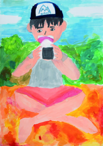 外で食べるおにぎりは最高！！